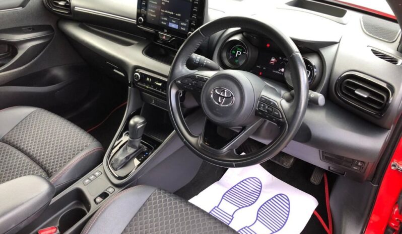 
								TOYOTA YARIS 1.5 VVT-h Launch Edition Hatchback 5dr Petrol Hybrid E-CVT Euro 6 (s/s) (116 ps) full									