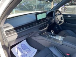 
										New KGM Rexton full									