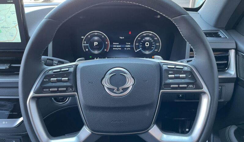 
								New KGM Rexton full									