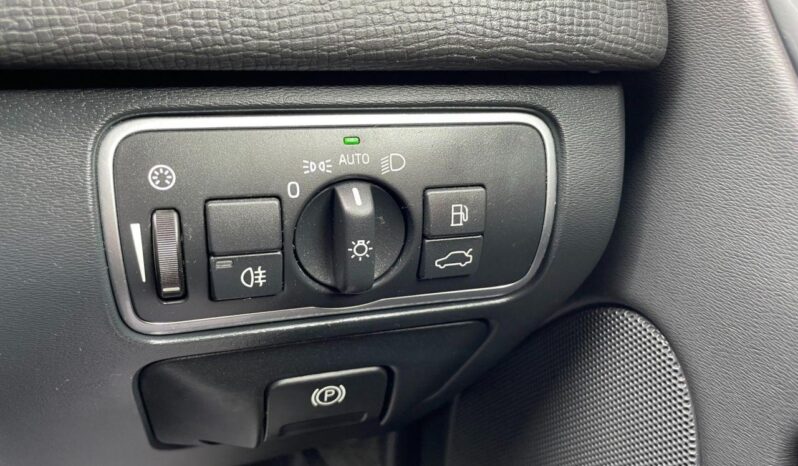 
								Used Volvo XC60 full									