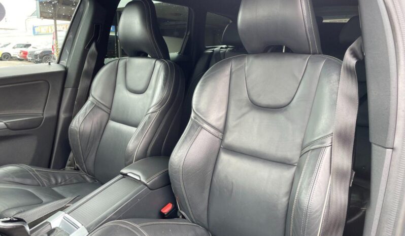 
								Used Volvo XC60 full									