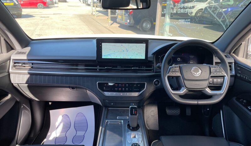 
								New KGM Rexton full									