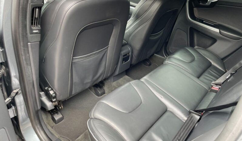 
								Used Volvo XC60 full									
