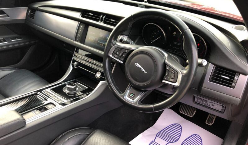 
								Used Jaguar XF full									