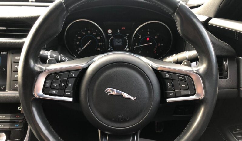 
								Used Jaguar XF full									