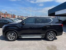 
										New KGM Rexton full									