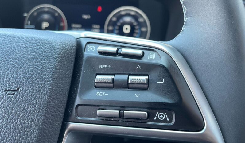 
								New KGM Rexton full									