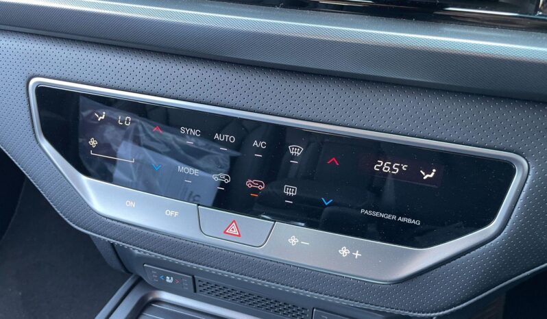 
								New KGM Rexton full									