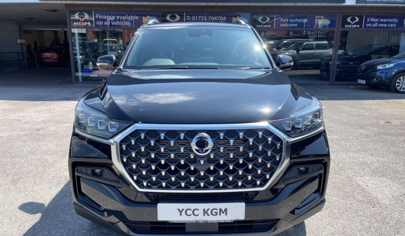 
								New KGM Rexton full									