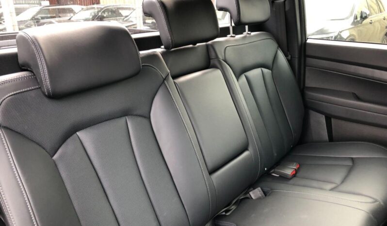 
								Used KGM MUSSO full									