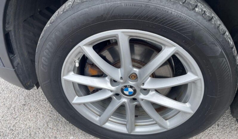 
								Used BMW X1 full									