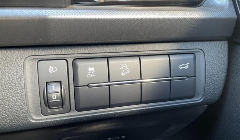 
								New KGM Rexton full									