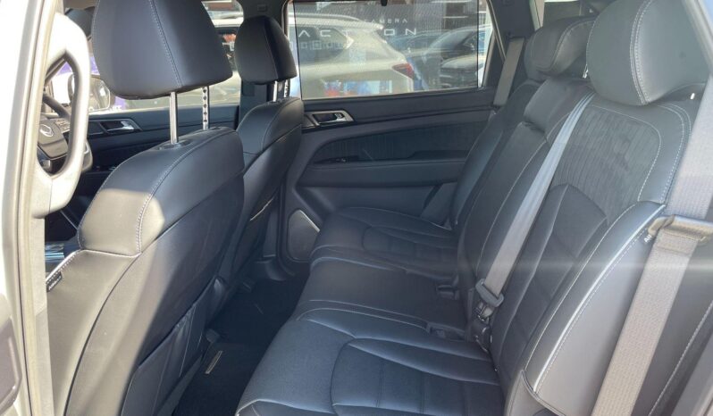 
								New KGM Rexton full									