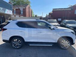 
										New KGM Rexton full									