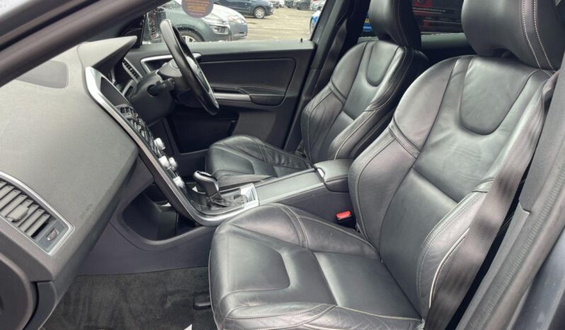 
								Used Volvo XC60 full									