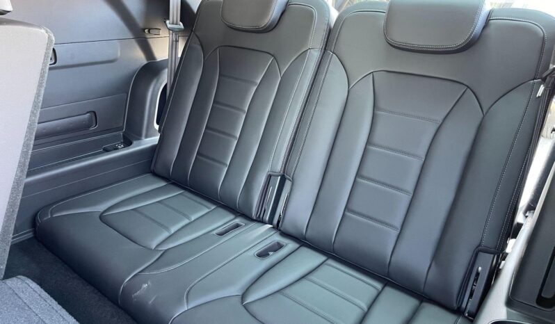 
								New KGM Rexton full									