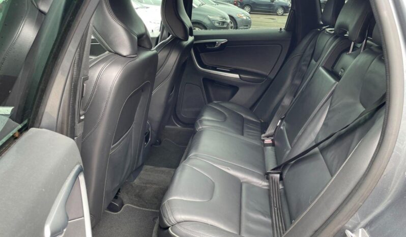 
								Used Volvo XC60 full									