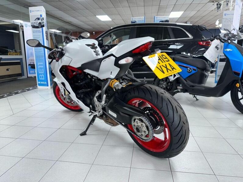 
								Used Ducati SUPERSPORT S full									