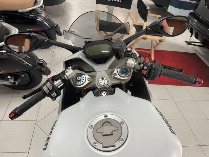 
								Used Ducati SUPERSPORT S full									