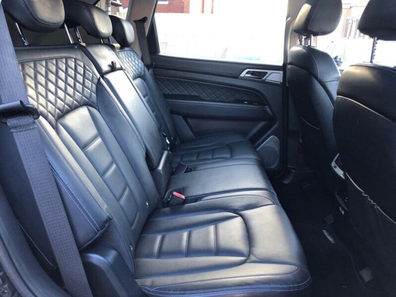 Used SsangYong REXTON