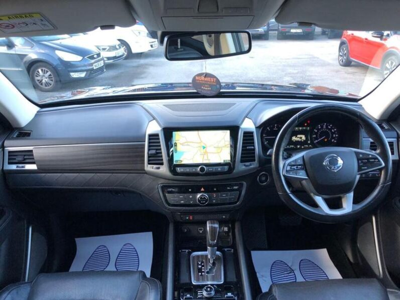 Used SsangYong REXTON