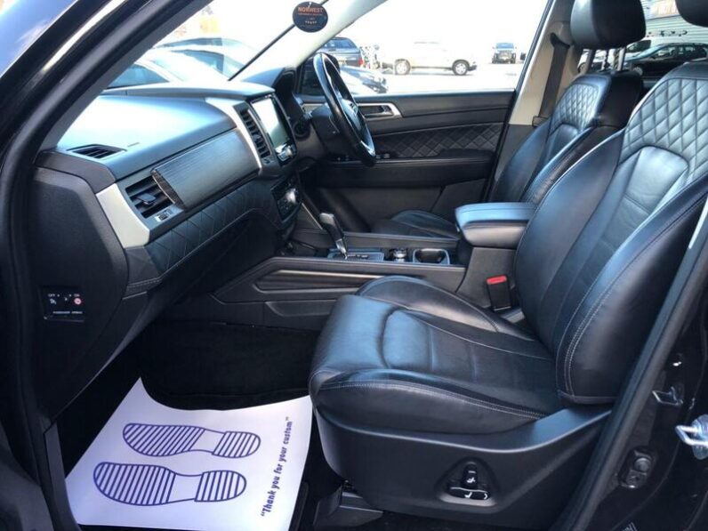 Used SsangYong REXTON