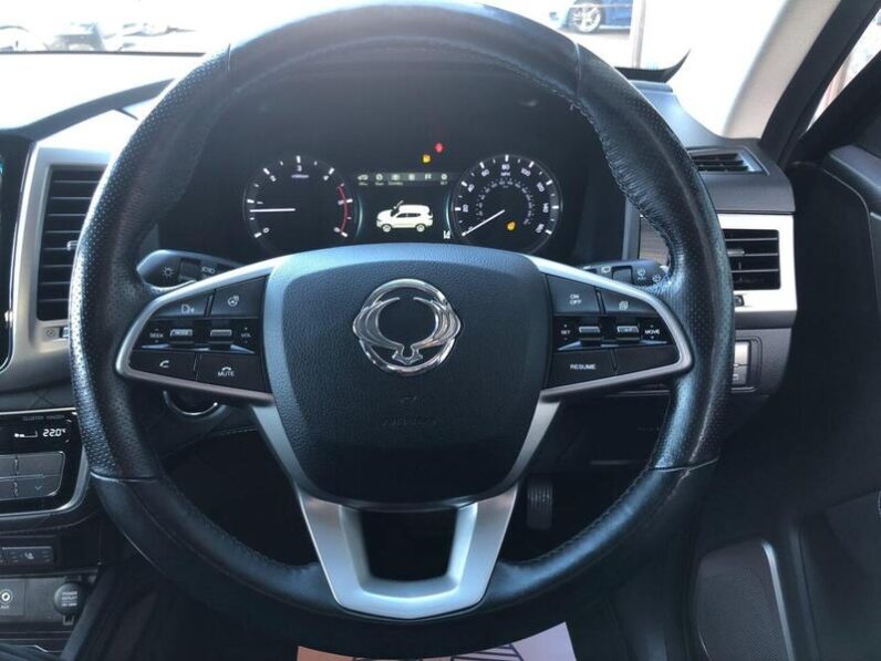 Used SsangYong REXTON