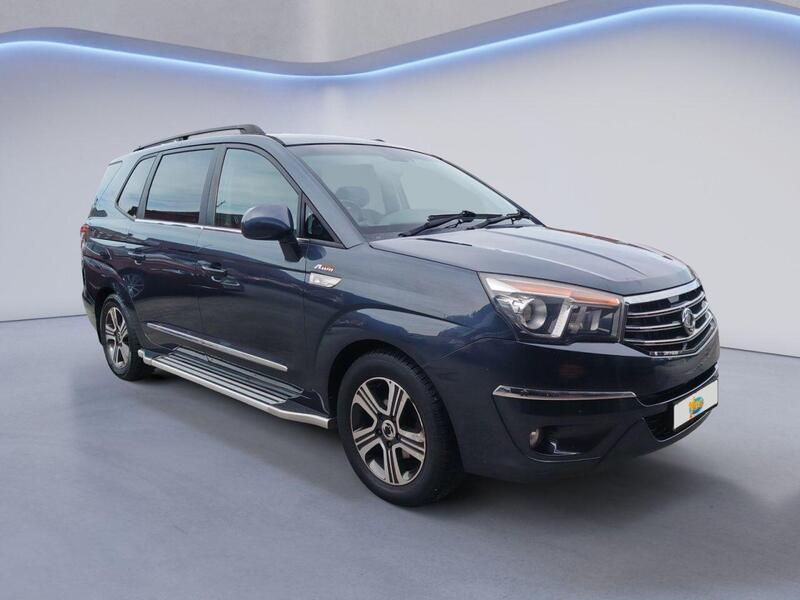 Used SsangYong TURISMO